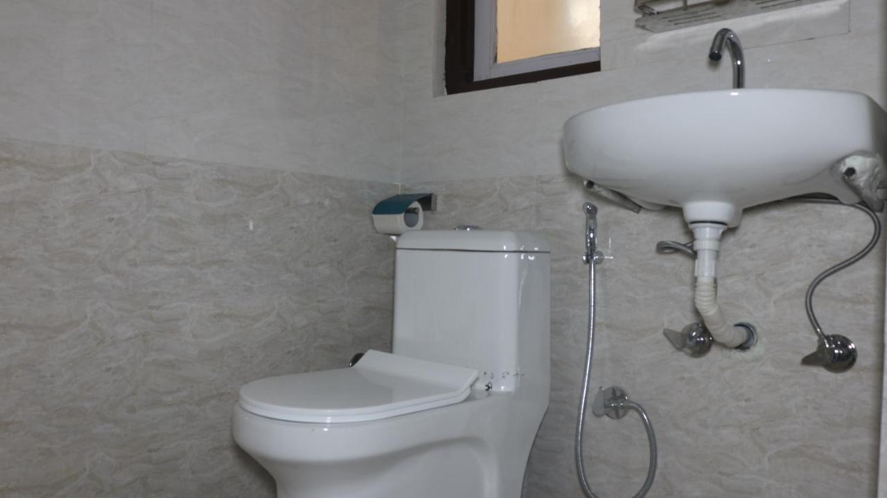 Nepalaya Home Hostel Катманду Екстериор снимка