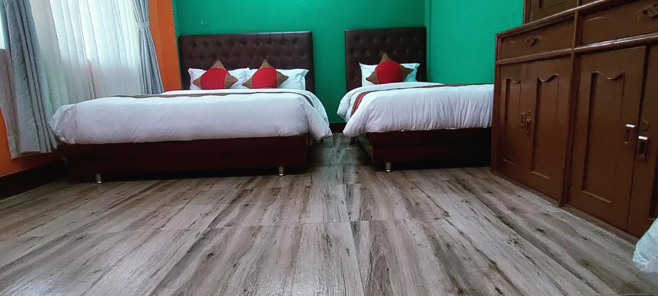 Nepalaya Home Hostel Катманду Екстериор снимка